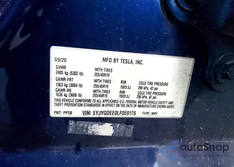 2020 Tesla Model Y z USA, uszkodzony, nr VIN 5YJYGDEE0LF059176